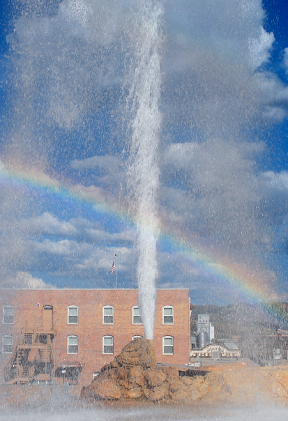 Geyser Pic By Ray Boren 